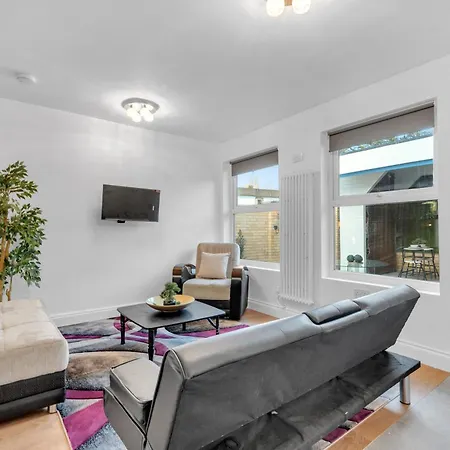 Leaf & Lounge - Free Parking , En-Suite, Near Wembley Perivale Exterior photo