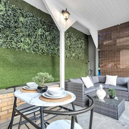 Leaf & Lounge - Free Parking , En-Suite, Near Wembley Perivale Exterior photo