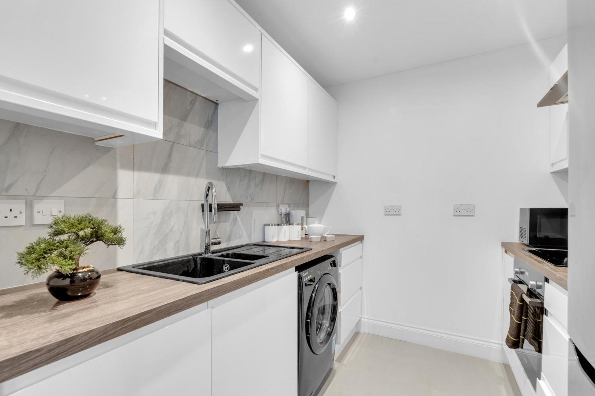 Leaf & Lounge - Free Parking , En-suite, Near Wembley Apartamento Perivale